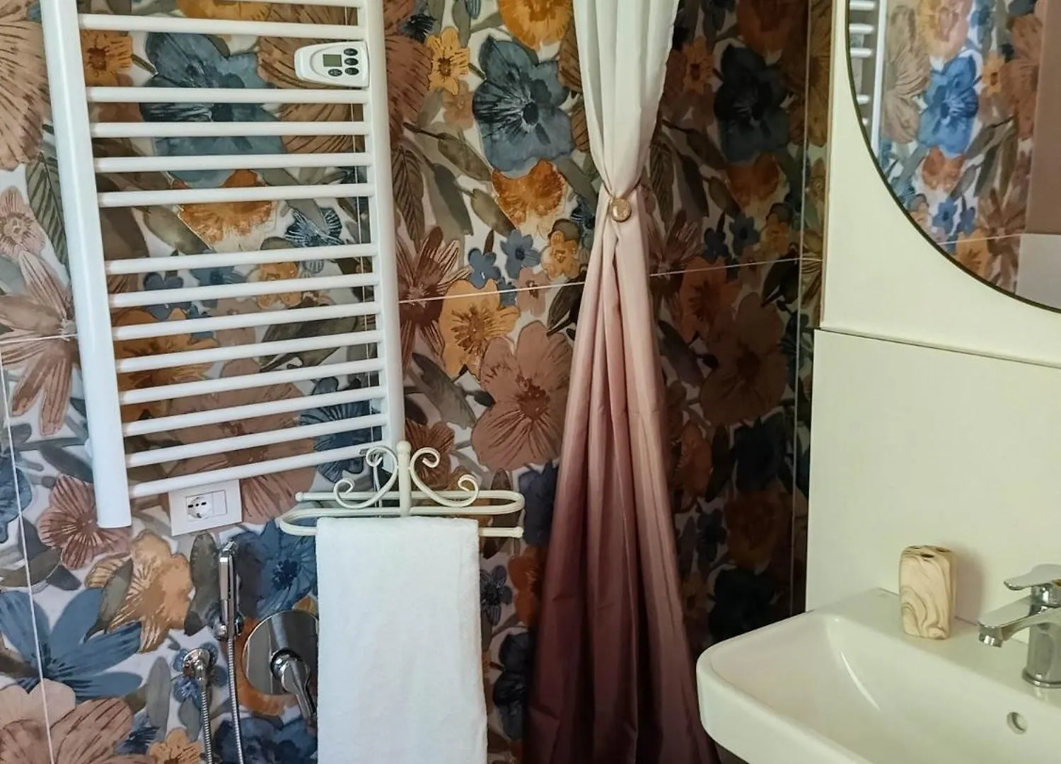 Sweet Emily B&B Montelupo Fiorentino 3*,